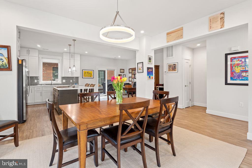 313 CHARLES ST, FREDERICKSBURG, Virginia 22401, 3 Bedrooms Bedrooms, 12 Rooms Rooms,2 BathroomsBathrooms,Residential,For sale,313 CHARLES ST,VAFB2009766 MLS # VAFB2009766