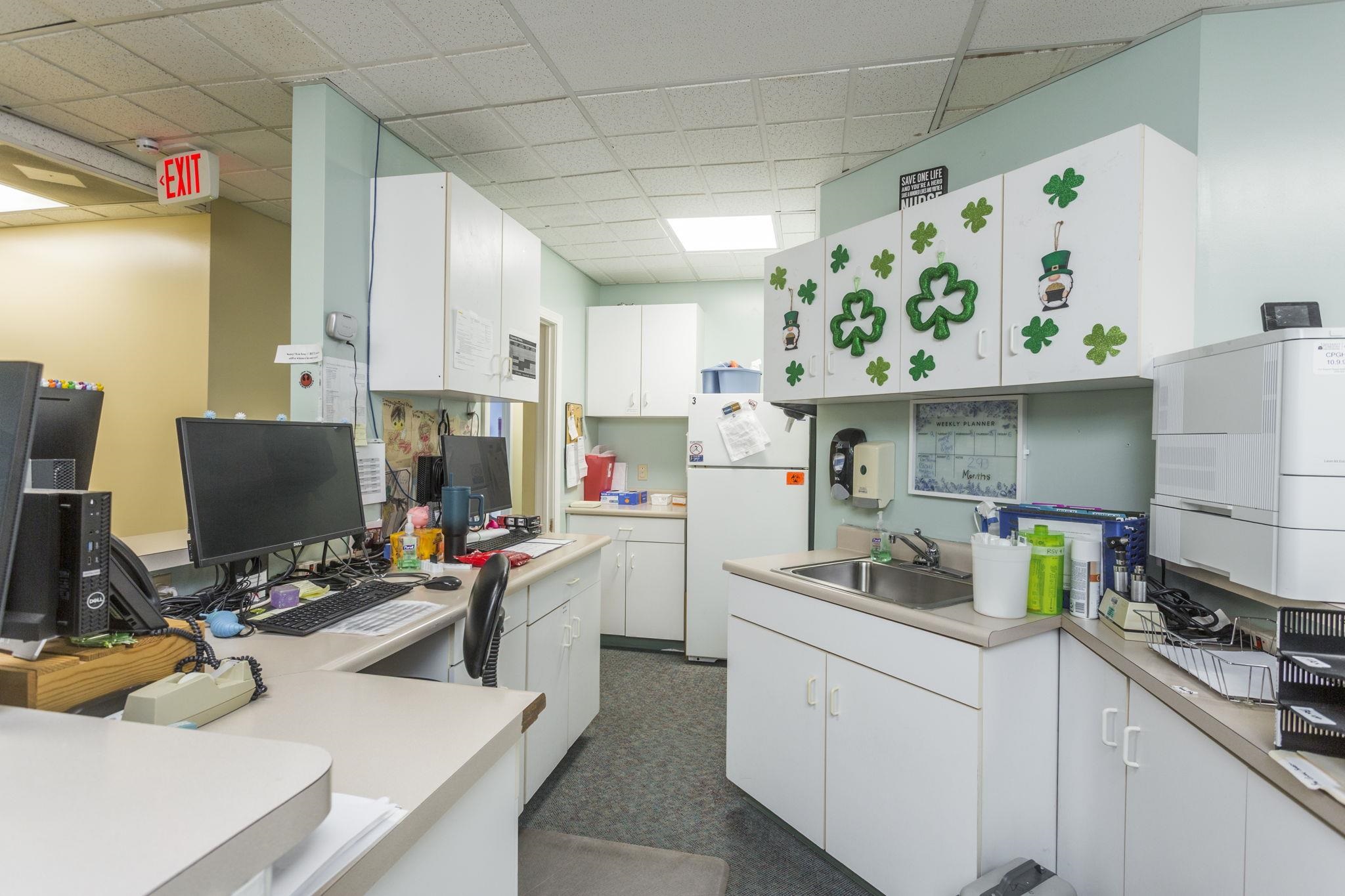 1947 MEDICAL AVE, HARRISONBURG, Virginia 22801, ,Commercial,1947 MEDICAL AVE,674103 MLS # 674103