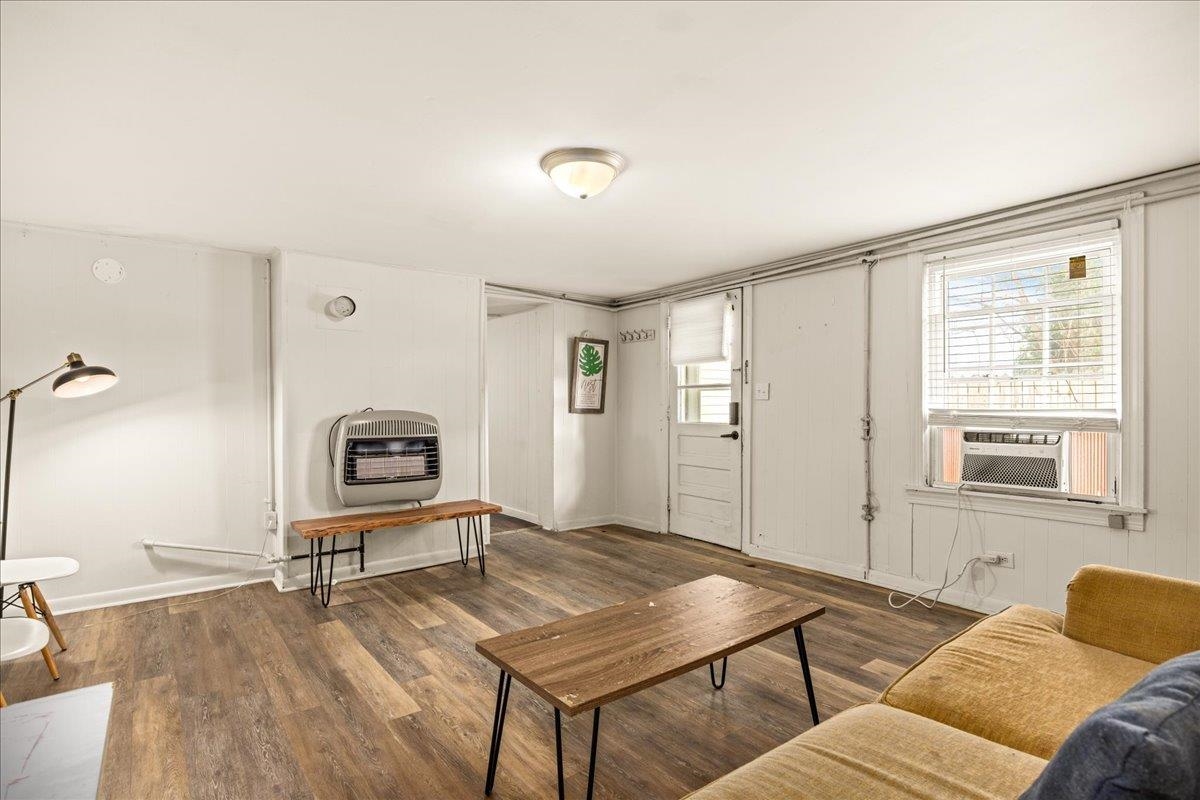 761 KING AVE, CHARLOTTESVILLE, Virginia 22903, ,Residential,761 KING AVE,674142 MLS # 674142