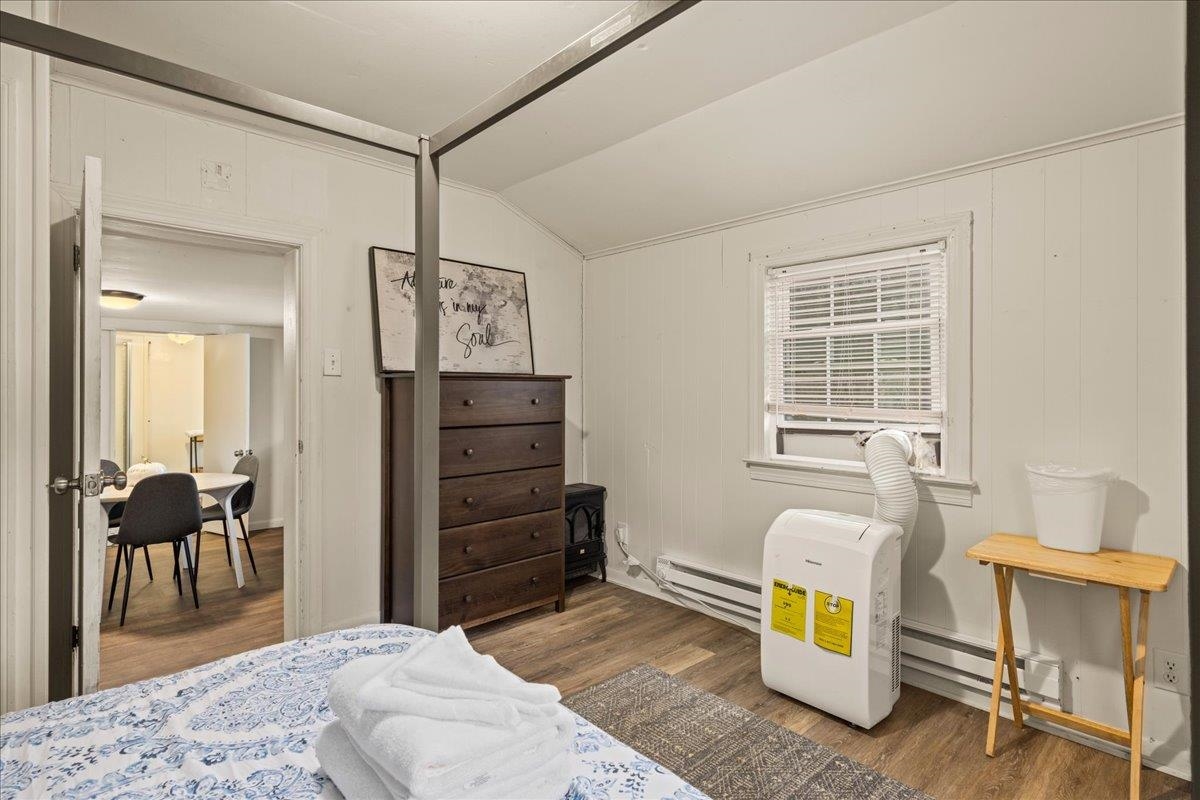 761 KING AVE, CHARLOTTESVILLE, Virginia 22903, ,Residential,761 KING AVE,674142 MLS # 674142