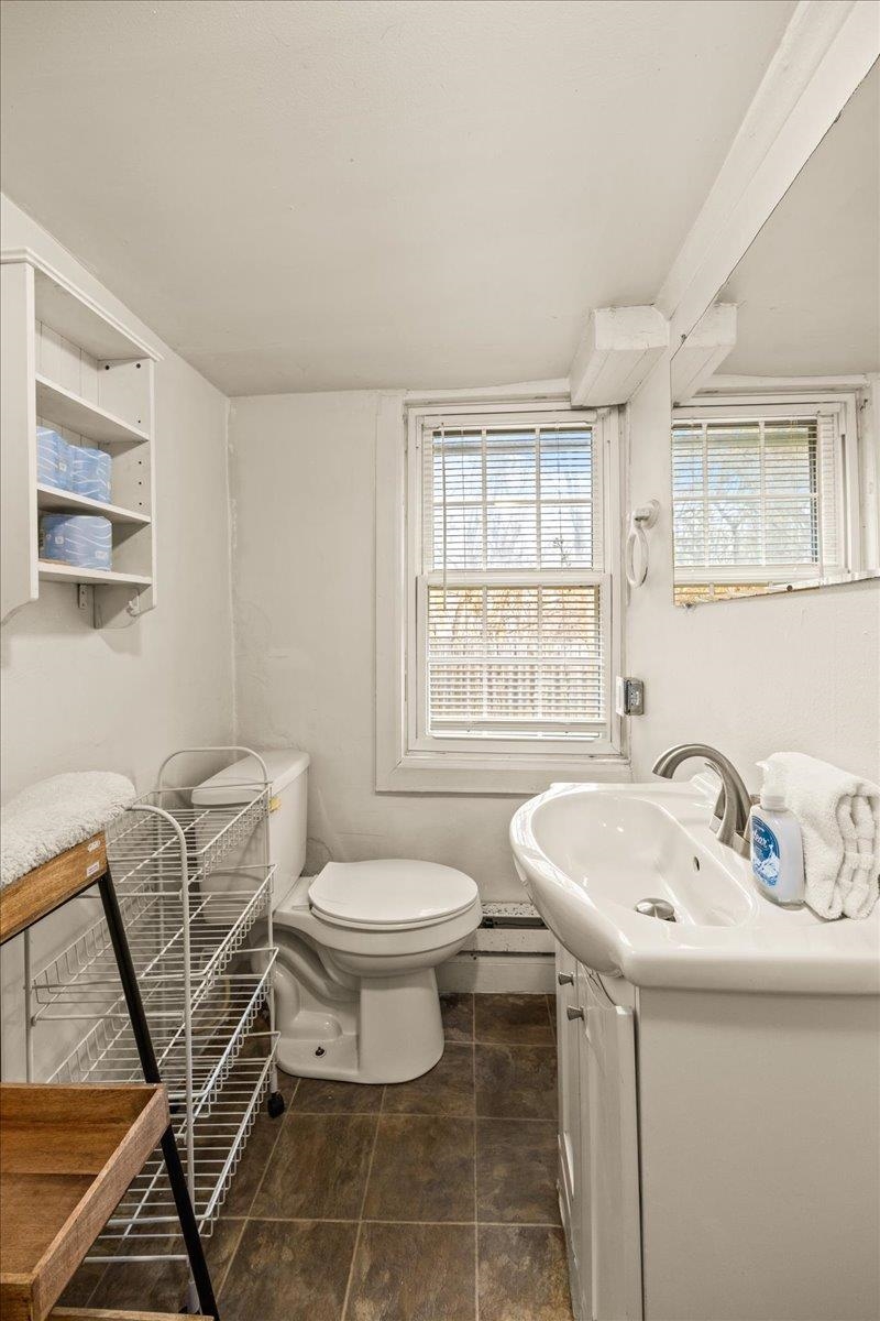 761 KING AVE, CHARLOTTESVILLE, Virginia 22903, ,Residential,761 KING AVE,674142 MLS # 674142