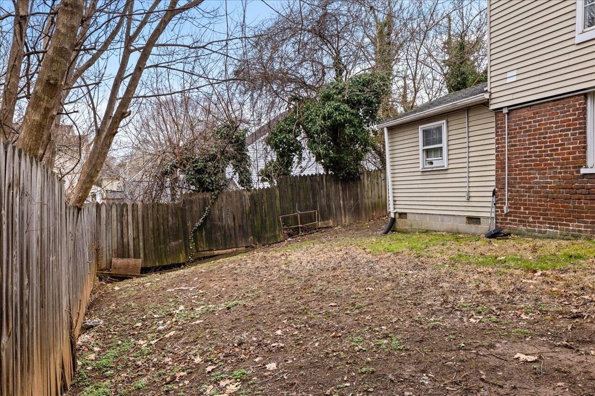 761 KING AVE, CHARLOTTESVILLE, Virginia 22903, ,Residential,761 KING AVE,674142 MLS # 674142