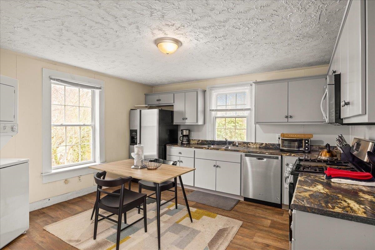 761 KING AVE, CHARLOTTESVILLE, Virginia 22903, ,Residential,761 KING AVE,674142 MLS # 674142