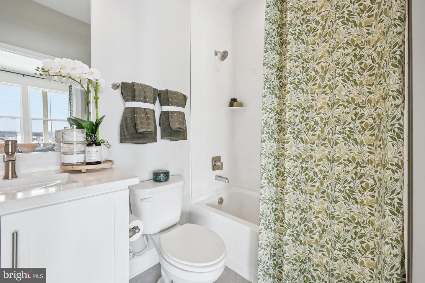 11363 HYPATIA LOOP, MANASSAS, Virginia 20109, 4 Bedrooms Bedrooms, ,3 BathroomsBathrooms,Residential,For sale,11363 HYPATIA LOOP,VAPW2108114 MLS # VAPW2108114