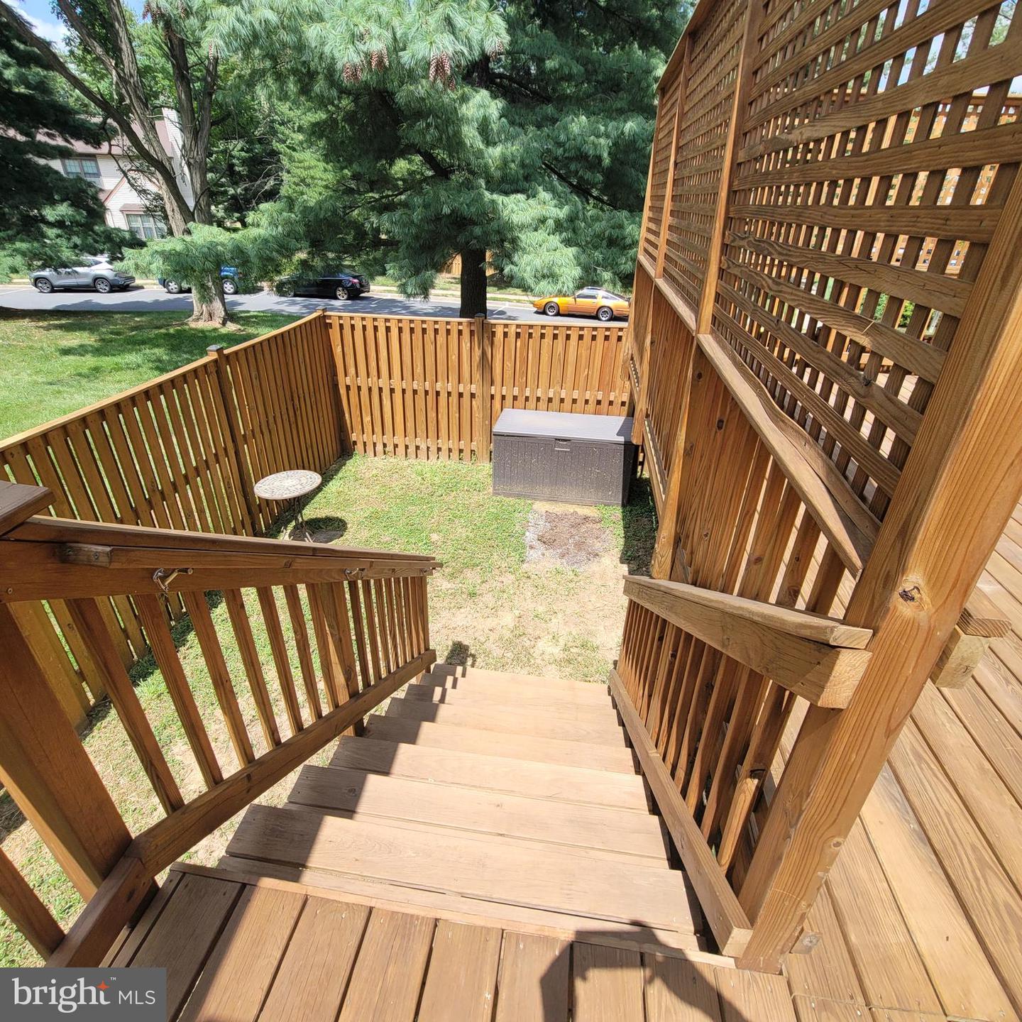 23 JERMYN CT, STERLING, Virginia 20165, 4 Bedrooms Bedrooms, ,3 BathroomsBathrooms,Residential,For sale,23 JERMYN CT,VALO2112164 MLS # VALO2112164