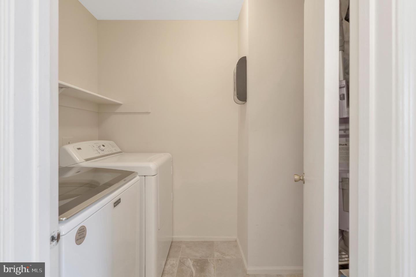 14404 COACHWAY DR, CENTREVILLE, Virginia 20120, 4 Bedrooms Bedrooms, 13 Rooms Rooms,2 BathroomsBathrooms,Residential,For sale,14404 COACHWAY DR,VAFX2283262 MLS # VAFX2283262