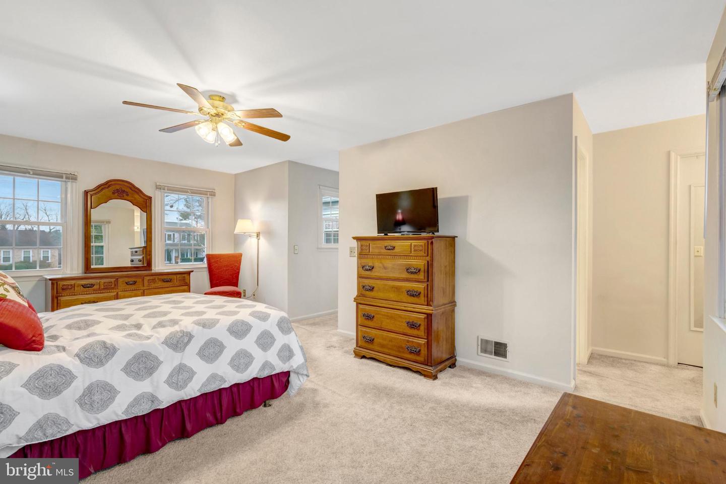 14404 COACHWAY DR, CENTREVILLE, Virginia 20120, 4 Bedrooms Bedrooms, 13 Rooms Rooms,2 BathroomsBathrooms,Residential,For sale,14404 COACHWAY DR,VAFX2283262 MLS # VAFX2283262