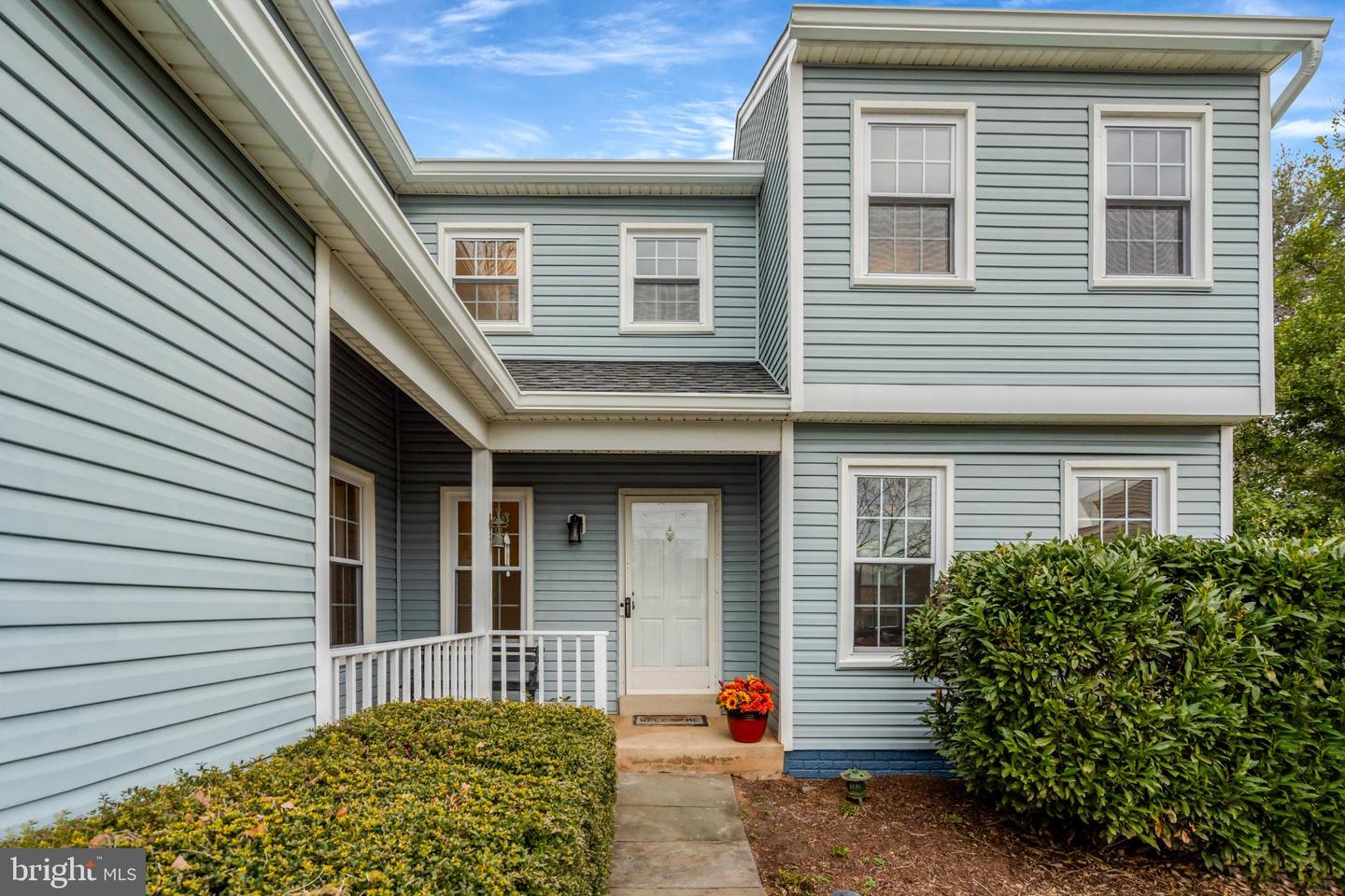 14404 COACHWAY DR, CENTREVILLE, Virginia 20120, 4 Bedrooms Bedrooms, 13 Rooms Rooms,2 BathroomsBathrooms,Residential,For sale,14404 COACHWAY DR,VAFX2283262 MLS # VAFX2283262