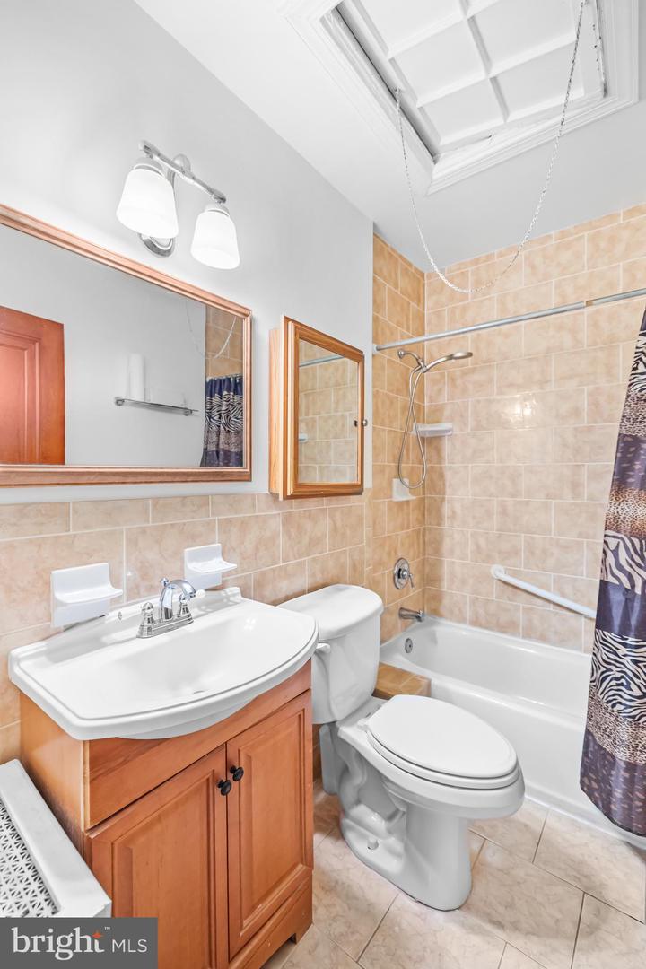 619 QUACKENBOS ST NW, WASHINGTON, District Of Columbia 20011, 3 Bedrooms Bedrooms, ,2 BathroomsBathrooms,Residential,For sale,619 QUACKENBOS ST NW,DCDC2240098 MLS # DCDC2240098