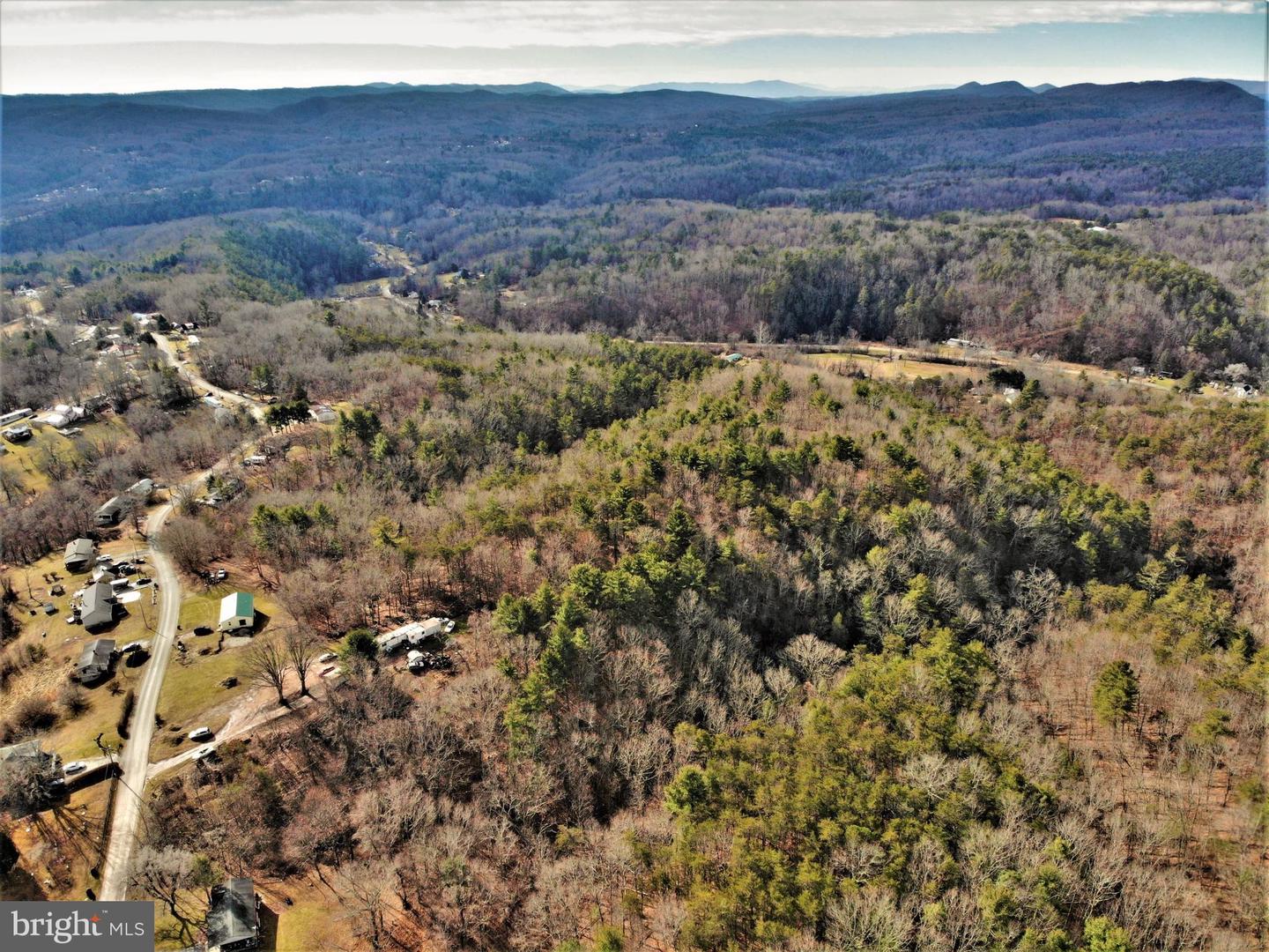 0 THAXTON ROAD, PULASKI, Virginia 24301, ,Land,For sale,0 THAXTON ROAD,VAPU2000050 MLS # VAPU2000050