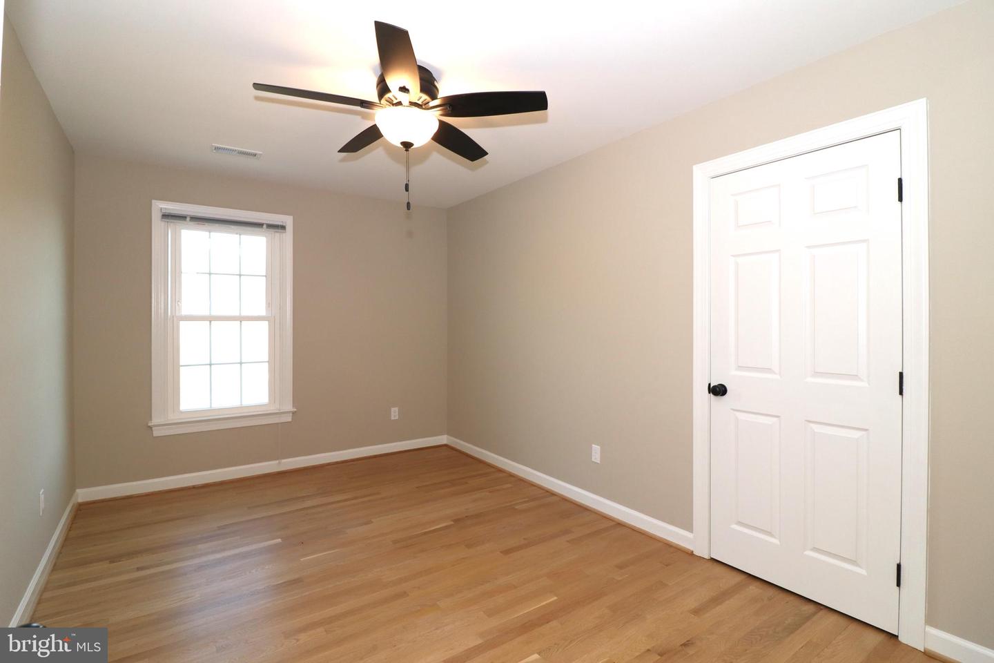 6885 WALNUT HEIGHTS DR, WARRENTON, Virginia 20186, 4 Bedrooms Bedrooms, ,2 BathroomsBathrooms,Residential,For sale,6885 WALNUT HEIGHTS DR,VAFQ2020118 MLS # VAFQ2020118