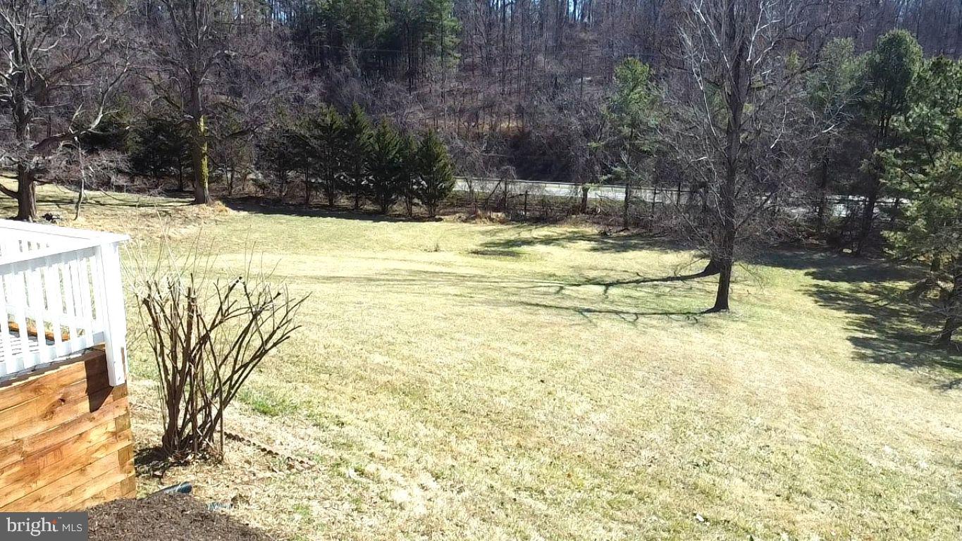 6885 WALNUT HEIGHTS DR, WARRENTON, Virginia 20186, 4 Bedrooms Bedrooms, ,2 BathroomsBathrooms,Residential,For sale,6885 WALNUT HEIGHTS DR,VAFQ2020118 MLS # VAFQ2020118