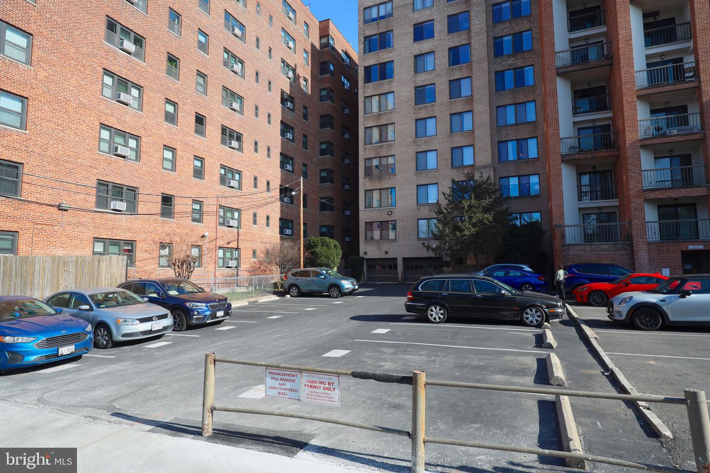 3114 WISCONSIN AVE NW #202, WASHINGTON, District Of Columbia 20016, 1 Bedroom Bedrooms, ,1 BathroomBathrooms,Residential,For sale,3114 WISCONSIN AVE NW #202,DCDC2241168 MLS # DCDC2241168