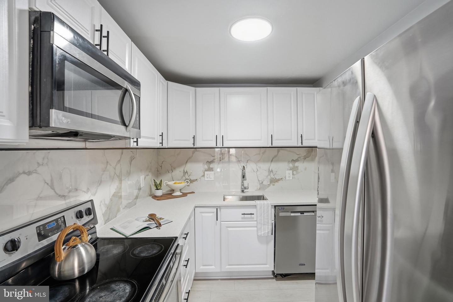 8626 VILLAGE SQ #8626, ALEXANDRIA, Virginia 22309, 3 Bedrooms Bedrooms, 5 Rooms Rooms,2 BathroomsBathrooms,Residential,For sale,8626 VILLAGE SQ #8626,VAFX2287420 MLS # VAFX2287420