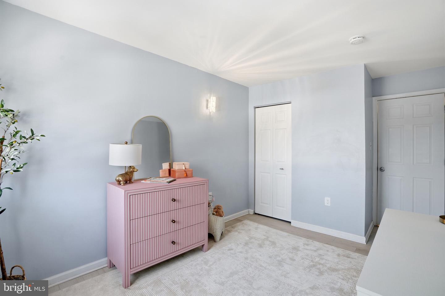 8626 VILLAGE SQ #8626, ALEXANDRIA, Virginia 22309, 3 Bedrooms Bedrooms, 5 Rooms Rooms,2 BathroomsBathrooms,Residential,For sale,8626 VILLAGE SQ #8626,VAFX2287420 MLS # VAFX2287420