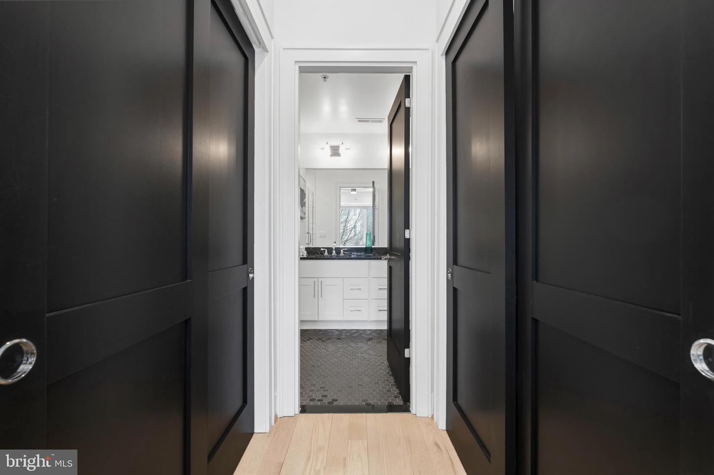 836 VARNUM ST NW #201, WASHINGTON, District Of Columbia 20011, 2 Bedrooms Bedrooms, ,2 BathroomsBathrooms,Residential,For sale,836 VARNUM ST NW #201,DCDC2243650 MLS # DCDC2243650