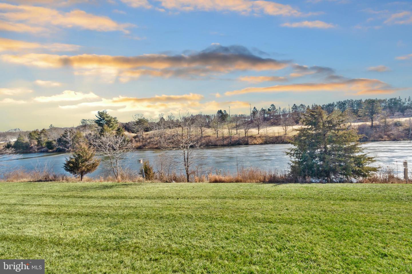 13852 CRABTREE WAY, GAINESVILLE, Virginia 20155, 3 Bedrooms Bedrooms, ,4 BathroomsBathrooms,Residential,For sale,13852 CRABTREE WAY,VAPW2111508 MLS # VAPW2111508