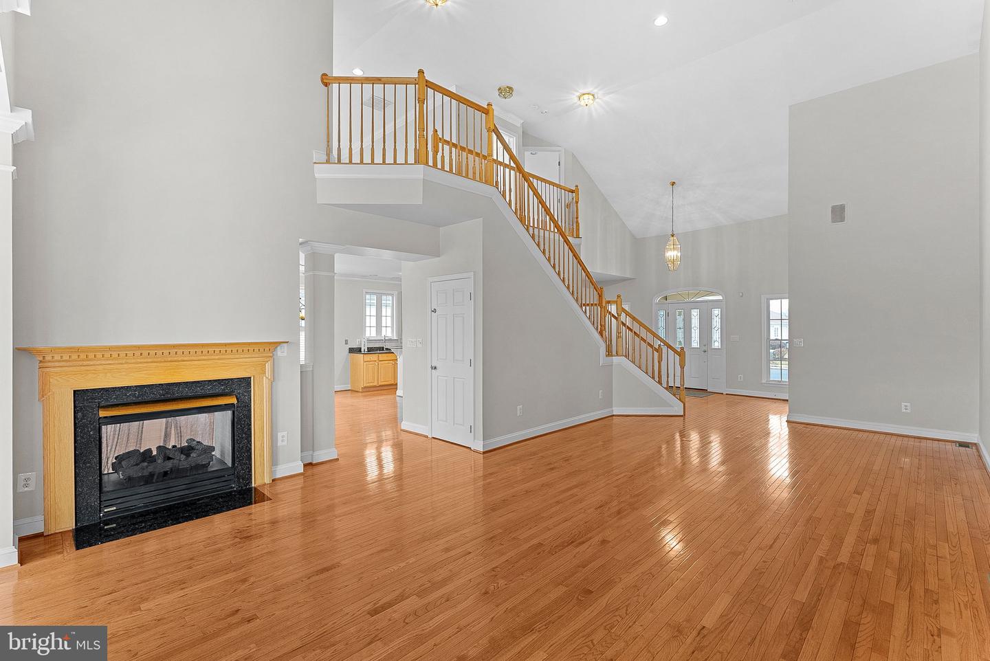 13852 CRABTREE WAY, GAINESVILLE, Virginia 20155, 3 Bedrooms Bedrooms, ,4 BathroomsBathrooms,Residential,For sale,13852 CRABTREE WAY,VAPW2111508 MLS # VAPW2111508