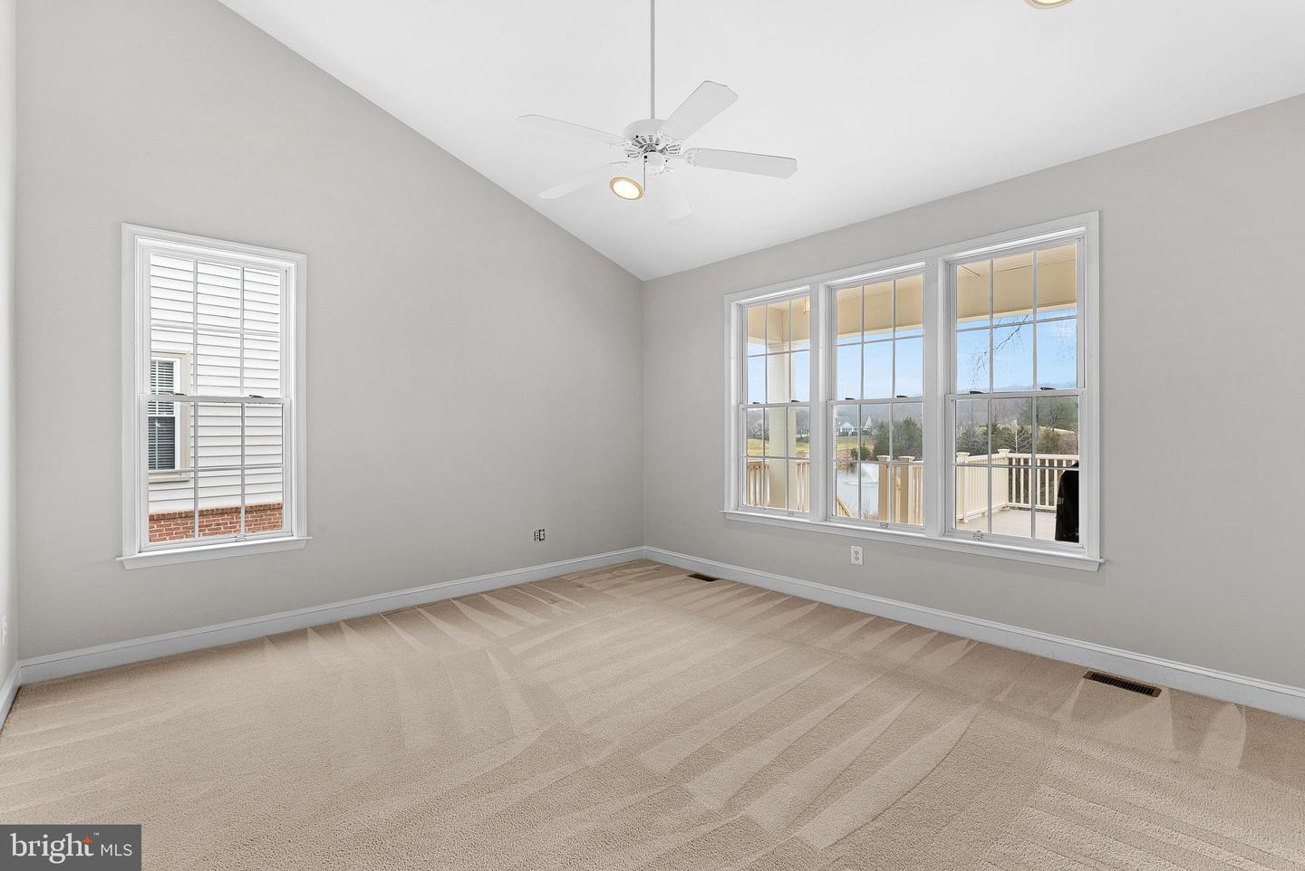 13852 CRABTREE WAY, GAINESVILLE, Virginia 20155, 3 Bedrooms Bedrooms, ,4 BathroomsBathrooms,Residential,For sale,13852 CRABTREE WAY,VAPW2111508 MLS # VAPW2111508