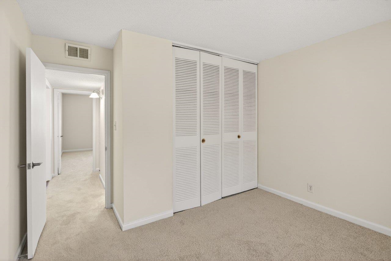 2527 HYDRAULIC RD, CHARLOTTESVILLE, Virginia 22901, 2 Bedrooms Bedrooms, ,1 BathroomBathrooms,Residential,2527 HYDRAULIC RD,674111 MLS # 674111