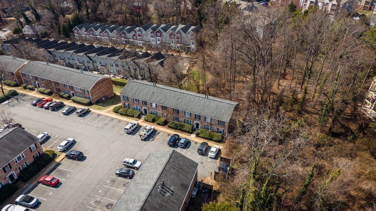 2527 HYDRAULIC RD, CHARLOTTESVILLE, Virginia 22901, 2 Bedrooms Bedrooms, ,1 BathroomBathrooms,Residential,2527 HYDRAULIC RD,674111 MLS # 674111