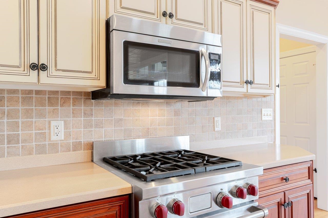 991 CLICKS LN, NEW MARKET, Virginia 22844, 3 Bedrooms Bedrooms, ,2 BathroomsBathrooms,Residential,991 CLICKS LN,674112 MLS # 674112