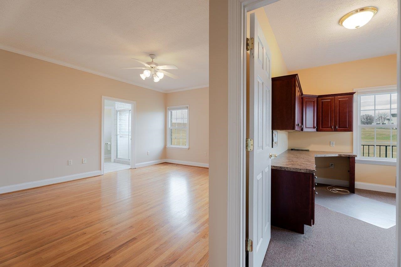 991 CLICKS LN, NEW MARKET, Virginia 22844, 3 Bedrooms Bedrooms, ,2 BathroomsBathrooms,Residential,991 CLICKS LN,674112 MLS # 674112