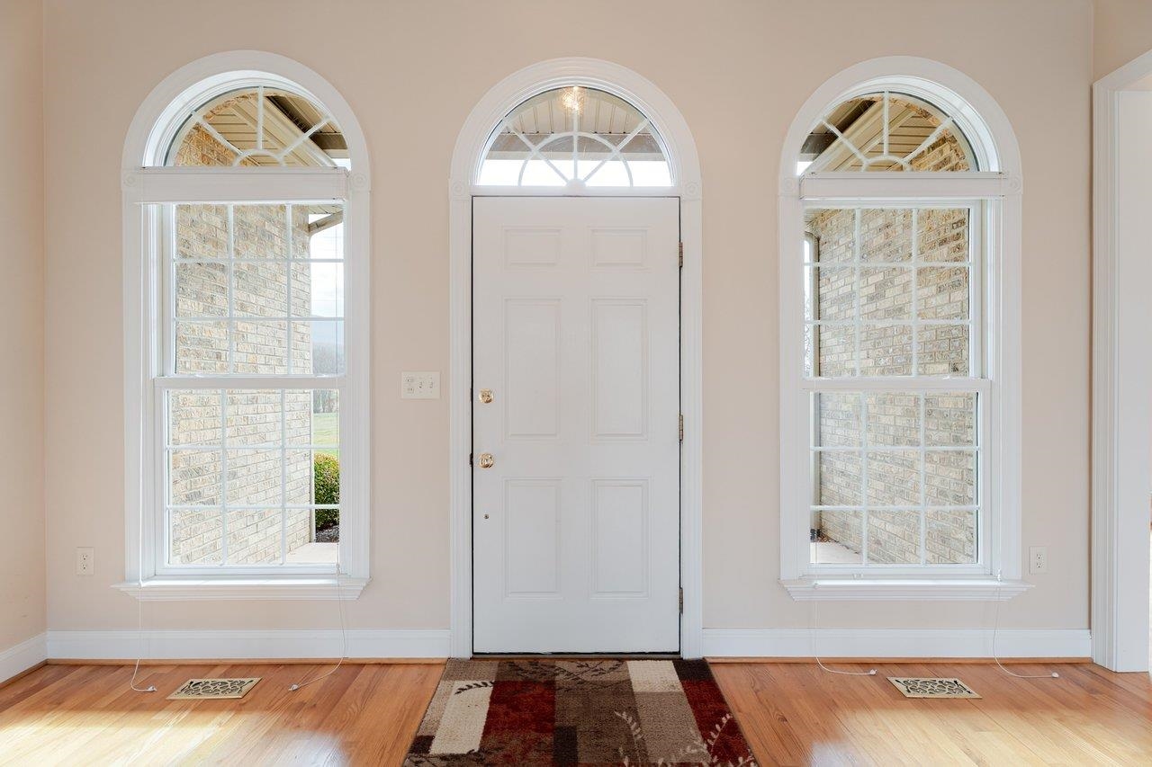 991 CLICKS LN, NEW MARKET, Virginia 22844, 3 Bedrooms Bedrooms, ,2 BathroomsBathrooms,Residential,991 CLICKS LN,674112 MLS # 674112