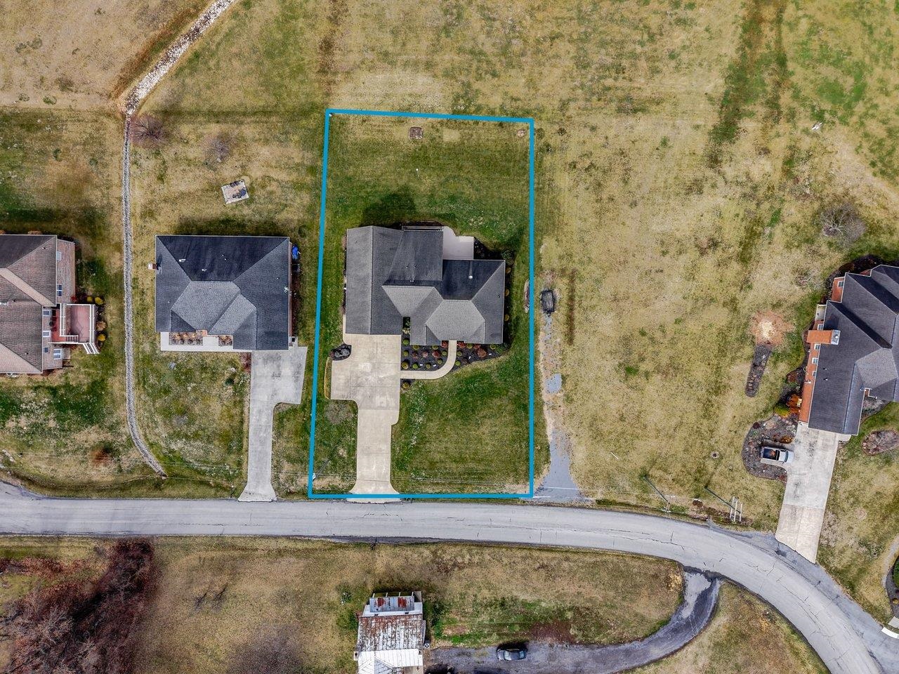 991 CLICKS LN, NEW MARKET, Virginia 22844, 3 Bedrooms Bedrooms, ,2 BathroomsBathrooms,Residential,991 CLICKS LN,674112 MLS # 674112 991 CLICKS LN, NEW MARKET, Virginia 22844, 3 Bedrooms Bedrooms, ,2 BathroomsBathrooms,Residential,991 CLICKS LN,674112 MLS # 674112