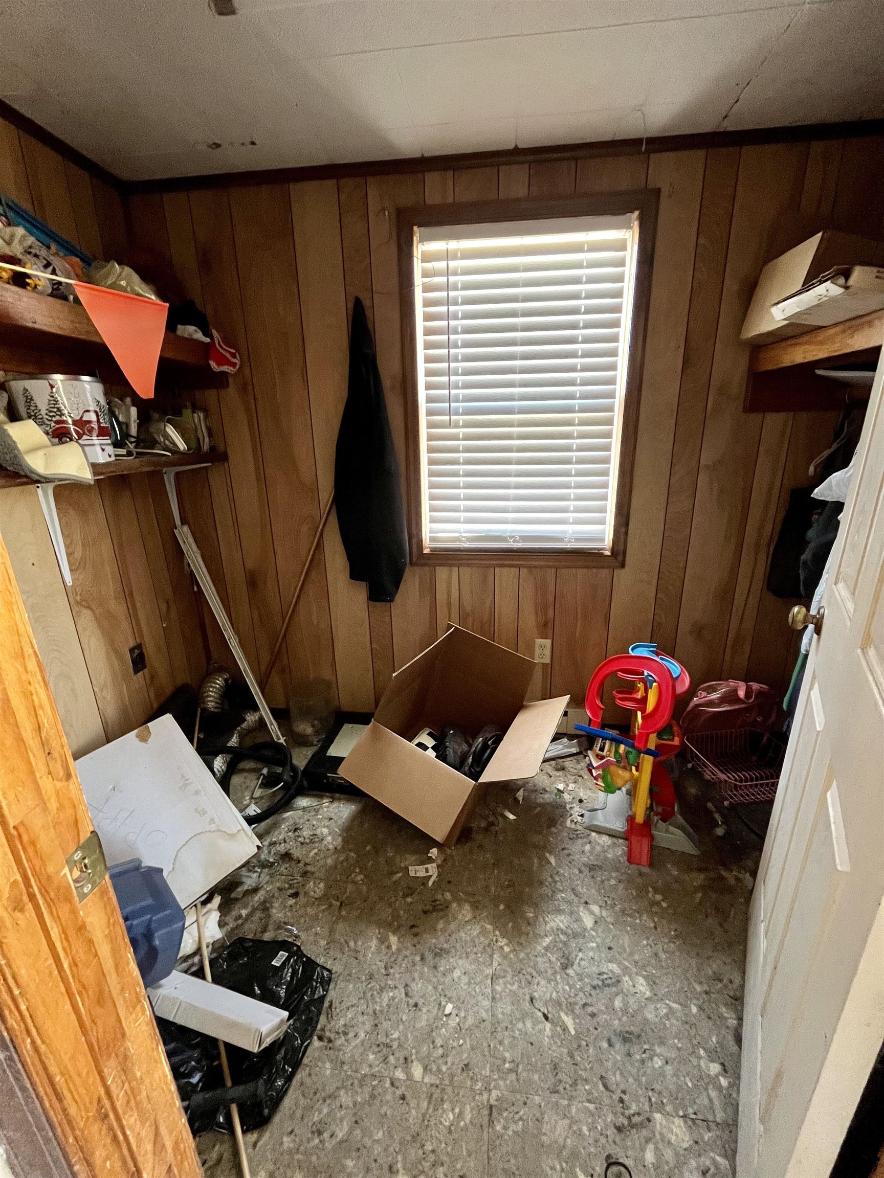 560 DOOMS CROSSING RD, WAYNESBORO, Virginia 22980, 3 Bedrooms Bedrooms, ,1 BathroomBathrooms,Residential,560 DOOMS CROSSING RD,674123 MLS # 674123