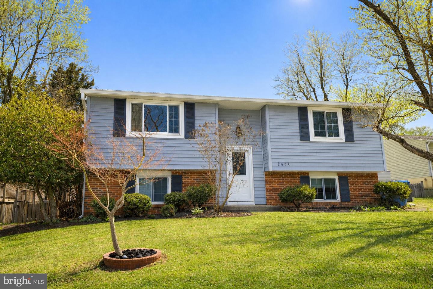 9804 BRIGHTLEA DR, VIENNA, Virginia 22181, 5 Bedrooms Bedrooms, 8 Rooms Rooms,3 BathroomsBathrooms,Residential,For sale,9804 BRIGHTLEA DR,VAFX2291008 MLS # VAFX2291008