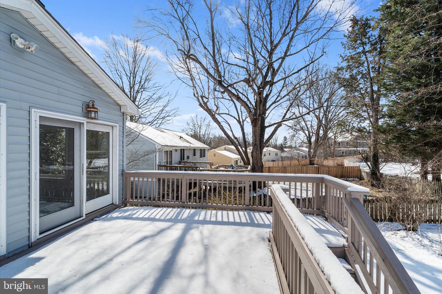 9804 BRIGHTLEA DR, VIENNA, Virginia 22181, 5 Bedrooms Bedrooms, 8 Rooms Rooms,3 BathroomsBathrooms,Residential,For sale,9804 BRIGHTLEA DR,VAFX2291008 MLS # VAFX2291008