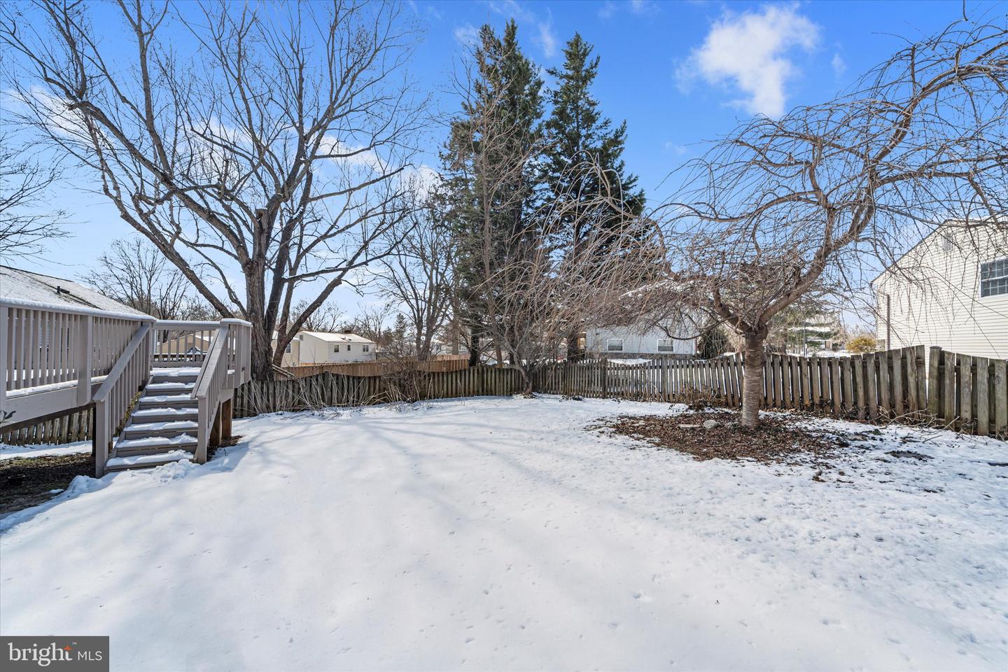 9804 BRIGHTLEA DR, VIENNA, Virginia 22181, 5 Bedrooms Bedrooms, 8 Rooms Rooms,3 BathroomsBathrooms,Residential,For sale,9804 BRIGHTLEA DR,VAFX2291008 MLS # VAFX2291008