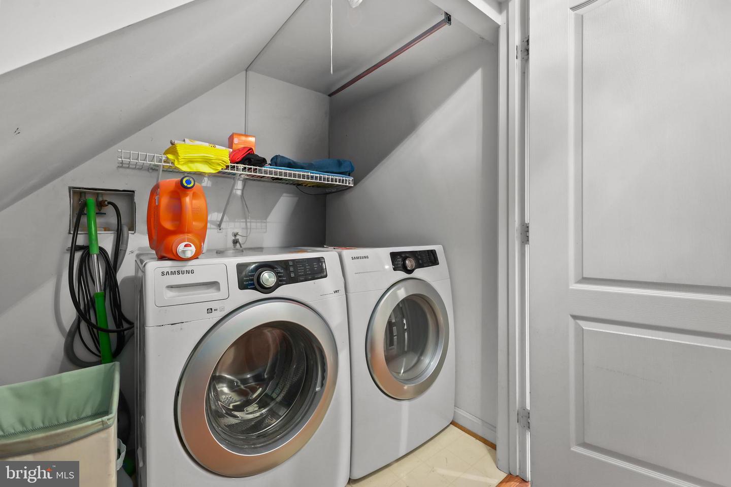 7310 OLD POHICK WAY, LORTON, Virginia 22079, 3 Bedrooms Bedrooms, ,2 BathroomsBathrooms,Residential,For sale,7310 OLD POHICK WAY,VAFX2291280 MLS # VAFX2291280