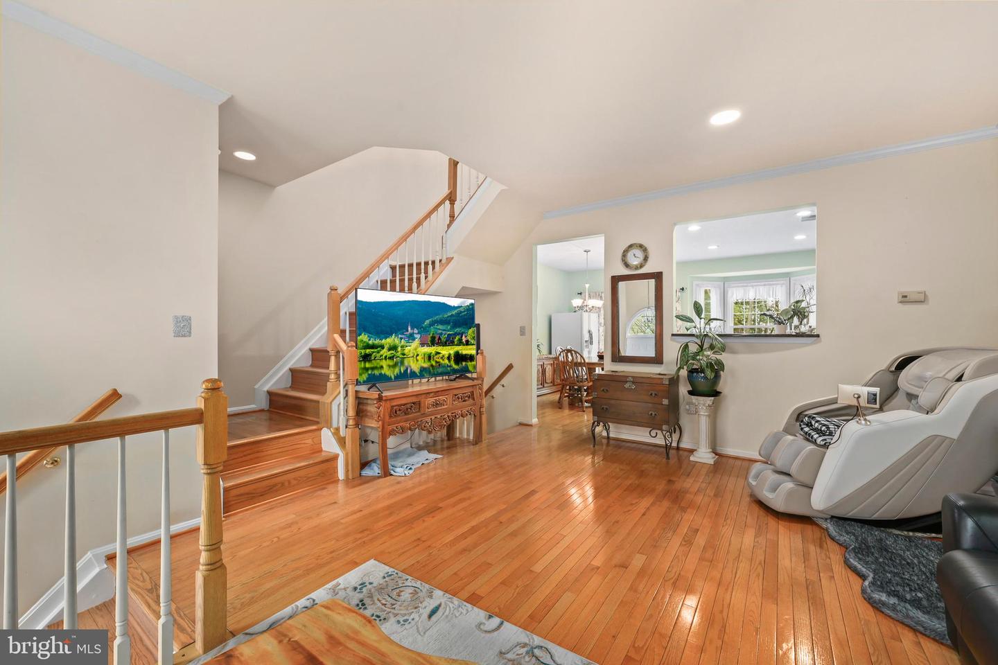 7310 OLD POHICK WAY, LORTON, Virginia 22079, 3 Bedrooms Bedrooms, ,2 BathroomsBathrooms,Residential,For sale,7310 OLD POHICK WAY,VAFX2291280 MLS # VAFX2291280