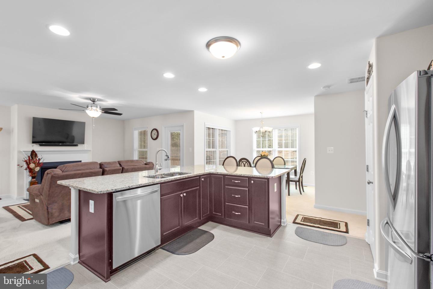 122 JEFFERSON AVE, LOCUST GROVE, Virginia 22508, 3 Bedrooms Bedrooms, ,2 BathroomsBathrooms,Residential,For sale,122 JEFFERSON AVE,VAOR2013362 MLS # VAOR2013362