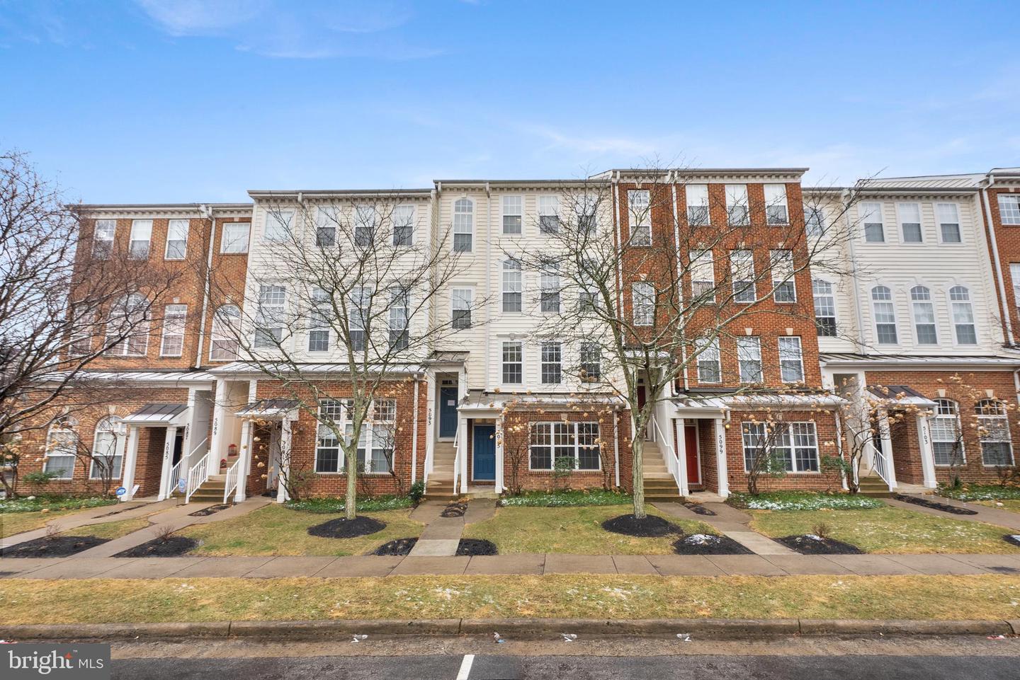 5095 ANCHORSTONE DR #5095, WOODBRIDGE, Virginia 22192, 3 Bedrooms Bedrooms, ,2 BathroomsBathrooms,Residential,For sale,5095 ANCHORSTONE DR #5095,VAPW2113080 MLS # VAPW2113080