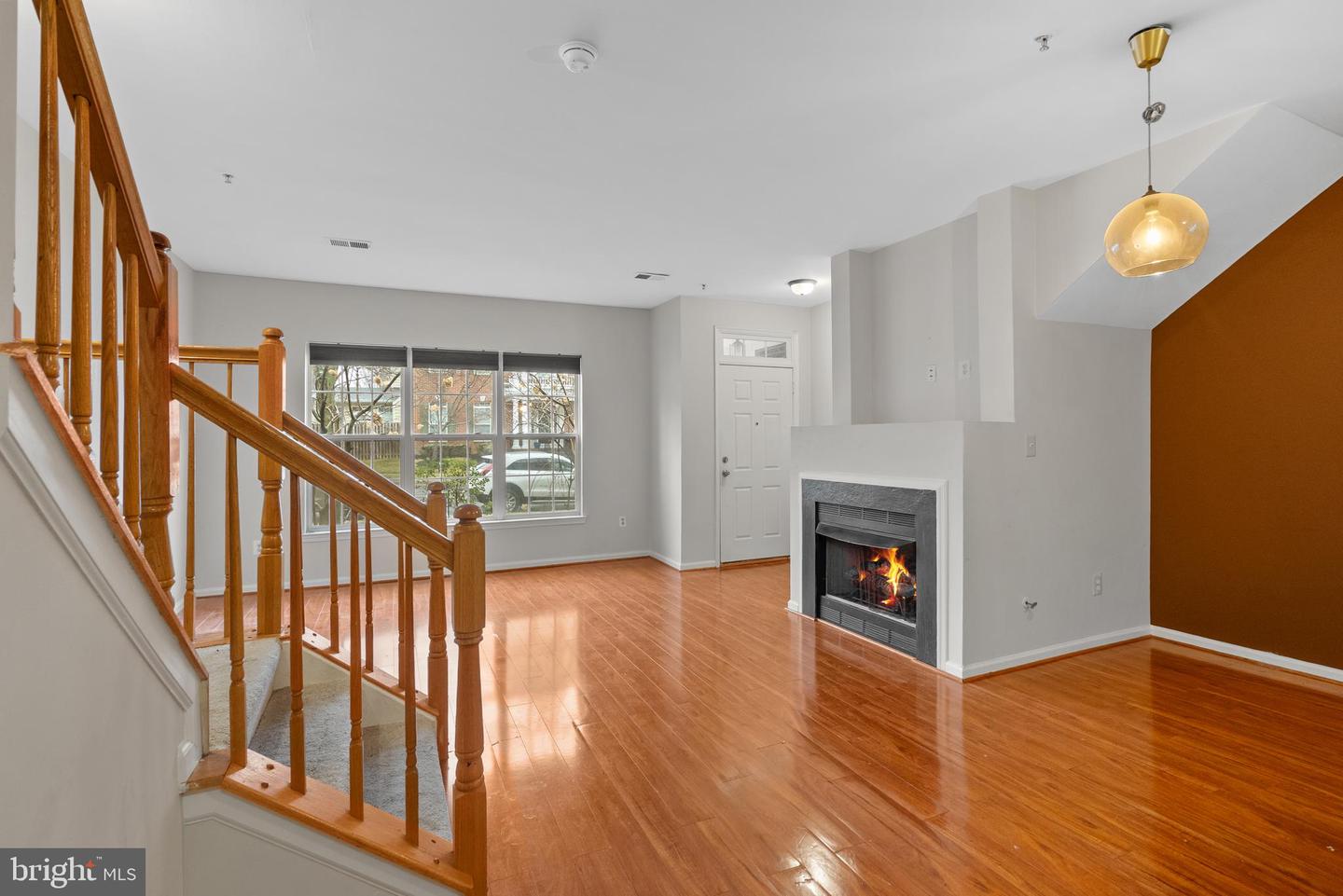 5095 ANCHORSTONE DR #5095, WOODBRIDGE, Virginia 22192, 3 Bedrooms Bedrooms, ,2 BathroomsBathrooms,Residential,For sale,5095 ANCHORSTONE DR #5095,VAPW2113080 MLS # VAPW2113080