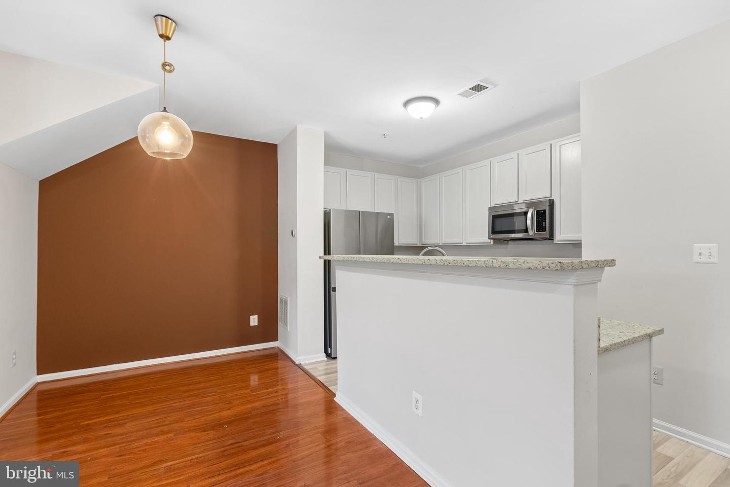 5095 ANCHORSTONE DR #5095, WOODBRIDGE, Virginia 22192, 3 Bedrooms Bedrooms, ,2 BathroomsBathrooms,Residential,For sale,5095 ANCHORSTONE DR #5095,VAPW2113080 MLS # VAPW2113080