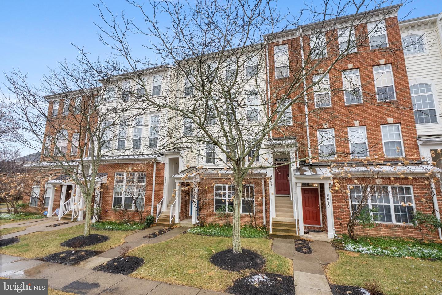 5095 ANCHORSTONE DR #5095, WOODBRIDGE, Virginia 22192, 3 Bedrooms Bedrooms, ,2 BathroomsBathrooms,Residential,For sale,5095 ANCHORSTONE DR #5095,VAPW2113080 MLS # VAPW2113080