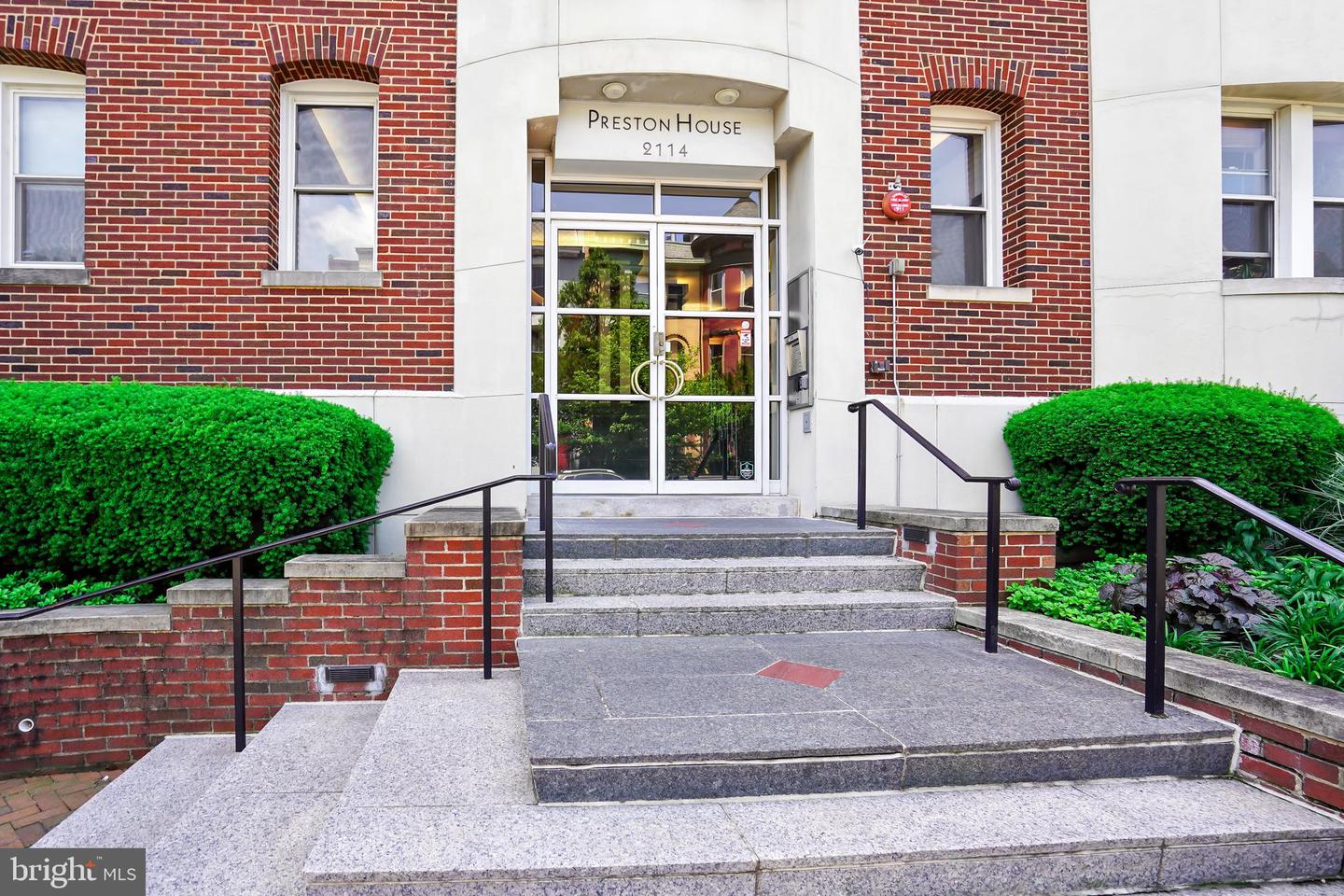 2114 N ST NW #46, WASHINGTON, District Of Columbia 20037, 1 Bedroom Bedrooms, ,1 BathroomBathrooms,Residential,For sale,2114 N ST NW #46,DCDC2247456 MLS # DCDC2247456