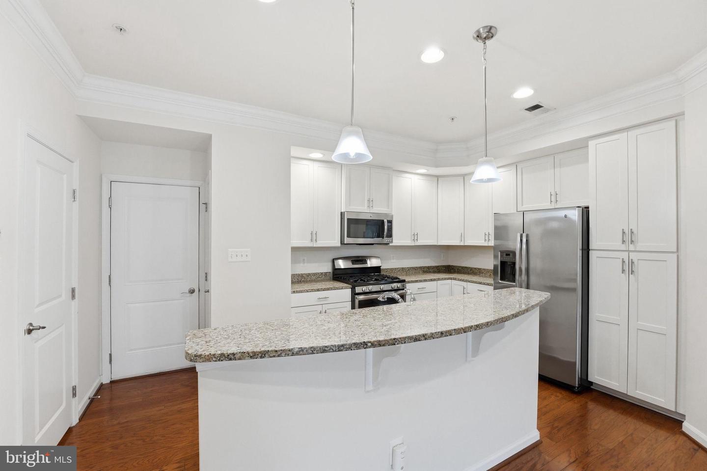 7480 BRUNSON, GAINESVILLE, Virginia 20155, 3 Bedrooms Bedrooms, 9 Rooms Rooms,2 BathroomsBathrooms,Residential,For sale,7480 BRUNSON,VAPW2113262 MLS # VAPW2113262