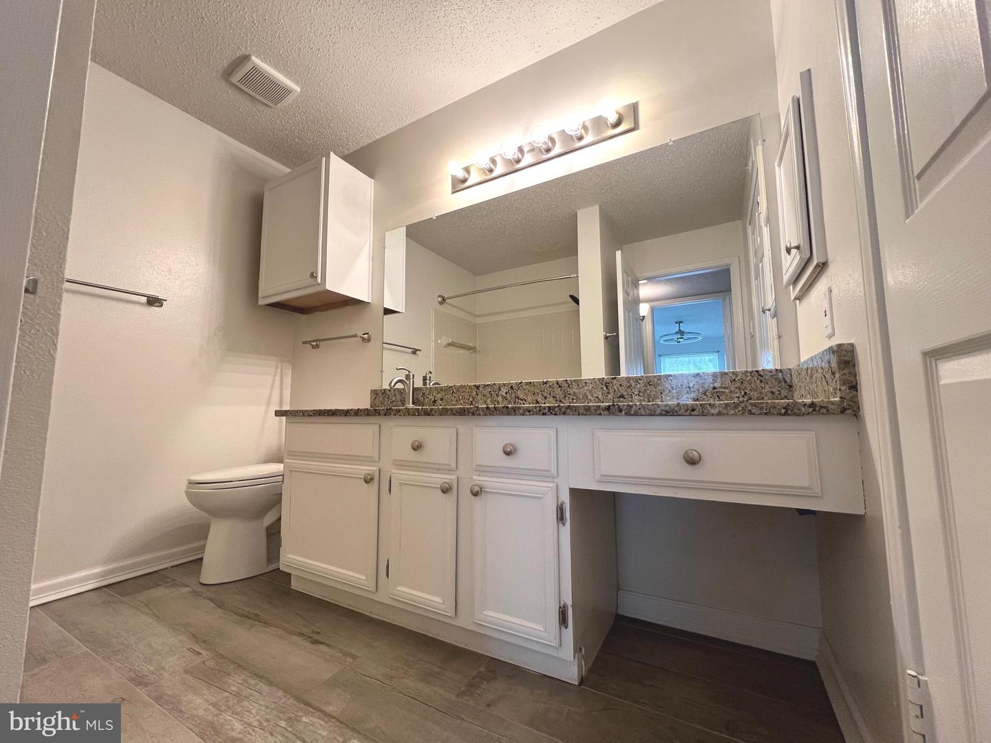 1540 LINCOLN WAY #101B, MCLEAN, Virginia 22102, 1 Bedroom Bedrooms, ,1 BathroomBathrooms,Residential,For sale,1540 LINCOLN WAY #101B,VAFX2292800 MLS # VAFX2292800