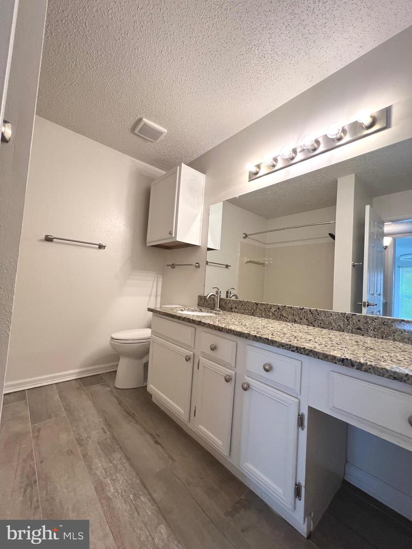 1540 LINCOLN WAY #101B, MCLEAN, Virginia 22102, 1 Bedroom Bedrooms, ,1 BathroomBathrooms,Residential,For sale,1540 LINCOLN WAY #101B,VAFX2292800 MLS # VAFX2292800