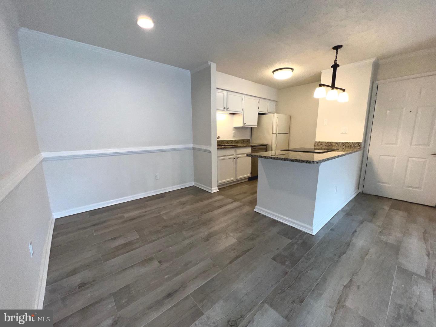 1540 LINCOLN WAY #101B, MCLEAN, Virginia 22102, 1 Bedroom Bedrooms, ,1 BathroomBathrooms,Residential,For sale,1540 LINCOLN WAY #101B,VAFX2292800 MLS # VAFX2292800