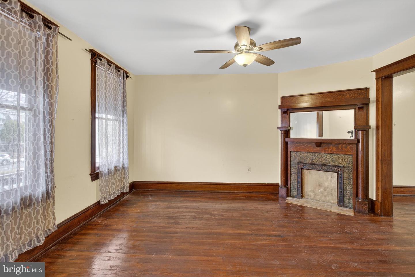 4124 NEW HAMPSHIRE AVE NW, WASHINGTON, District Of Columbia 20011, 3 Bedrooms Bedrooms, ,1 BathroomBathrooms,Residential,For sale,4124 NEW HAMPSHIRE AVE NW,DCDC2247866 MLS # DCDC2247866