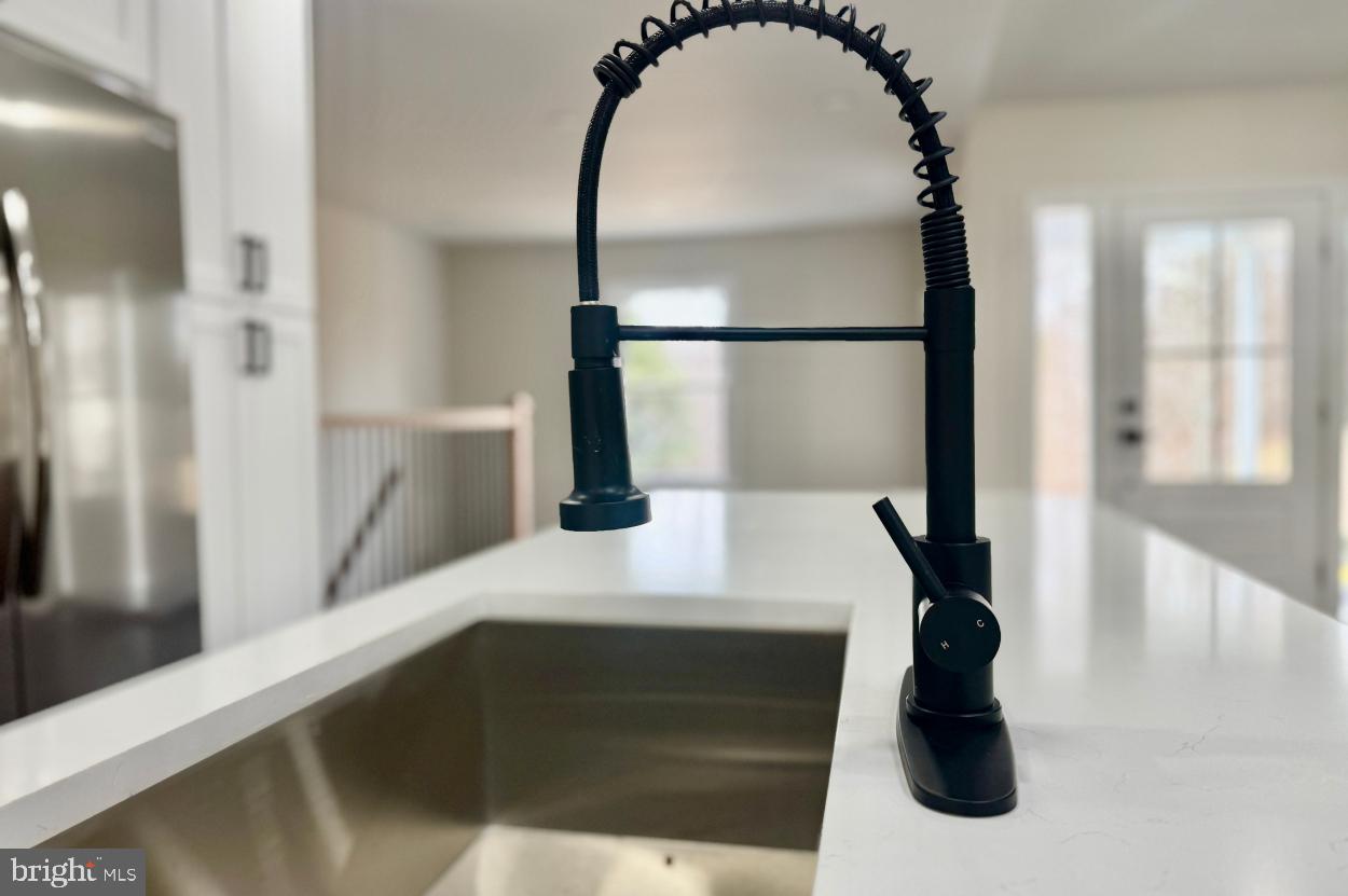 6233 RIDGE LN, WARRENTON, Virginia 20187, 4 Bedrooms Bedrooms, ,3 BathroomsBathrooms,Residential,For sale,6233 RIDGE LN,VAFQ2020720 MLS # VAFQ2020720