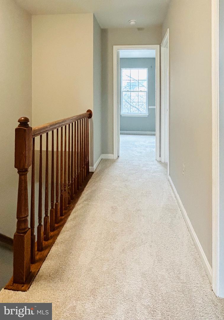 43105 GATWICK SQ, ASHBURN, Virginia 20147, 4 Bedrooms Bedrooms, 15 Rooms Rooms,3 BathroomsBathrooms,Residential,For sale,43105 GATWICK SQ,VALO2116930 MLS # VALO2116930