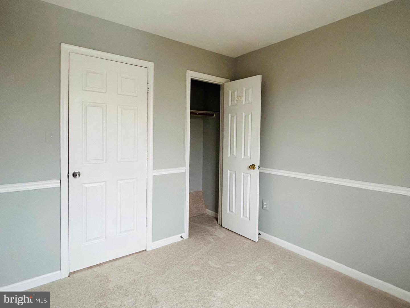 43105 GATWICK SQ, ASHBURN, Virginia 20147, 4 Bedrooms Bedrooms, 15 Rooms Rooms,3 BathroomsBathrooms,Residential,For sale,43105 GATWICK SQ,VALO2116930 MLS # VALO2116930