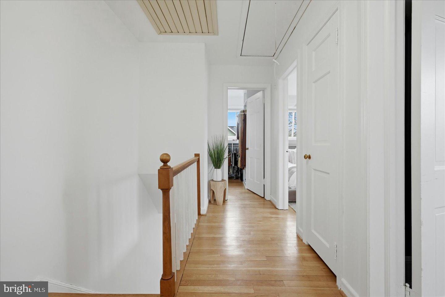 127 E GLENDALE AVE, ALEXANDRIA, Virginia 22301, 3 Bedrooms Bedrooms, ,2 BathroomsBathrooms,Residential,For sale,127 E GLENDALE AVE,VAAX2054604 MLS # VAAX2054604